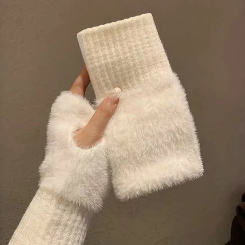 [SP24 Collection] Plush Gloves