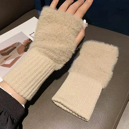 [SP24 Collection] Plush Gloves